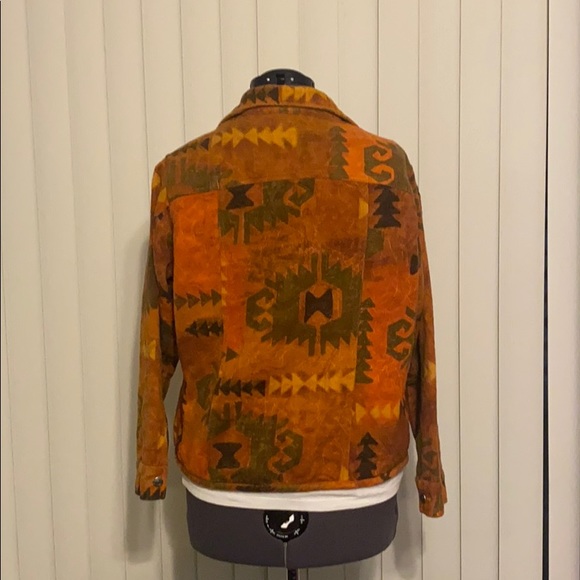 Button down light coat - Picture 2 of 3